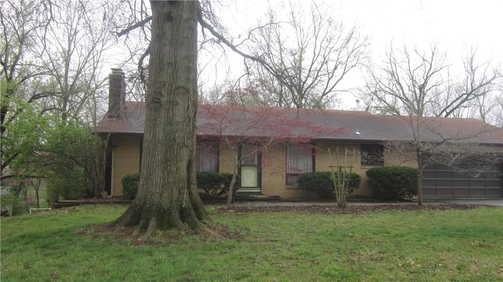 5618 N Colrain Avenue — photo 2