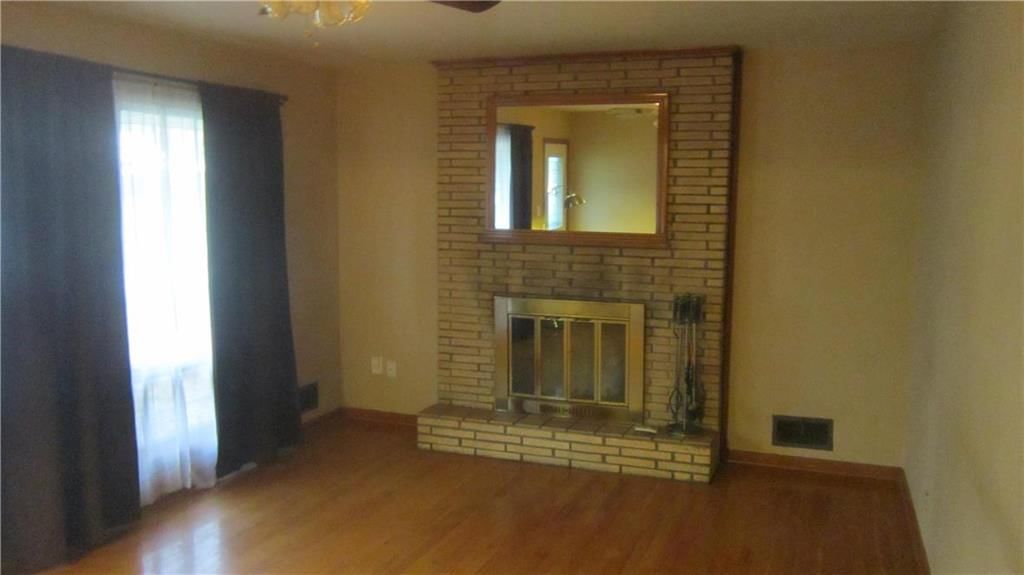 5618 N Colrain Avenue — photo 4