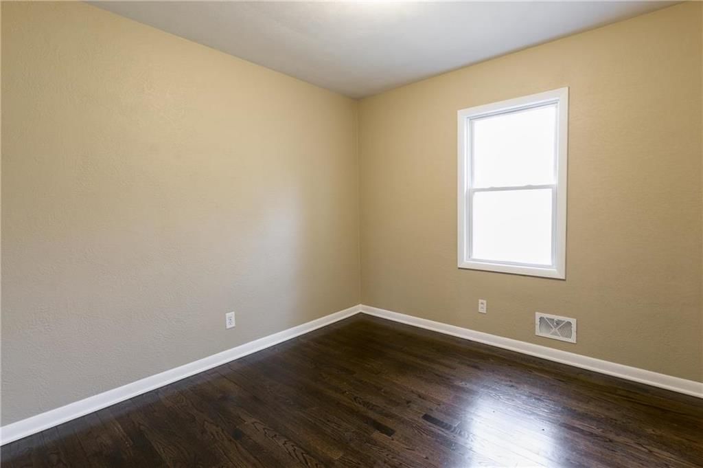3011 NE 37 Terrace — photo 13
