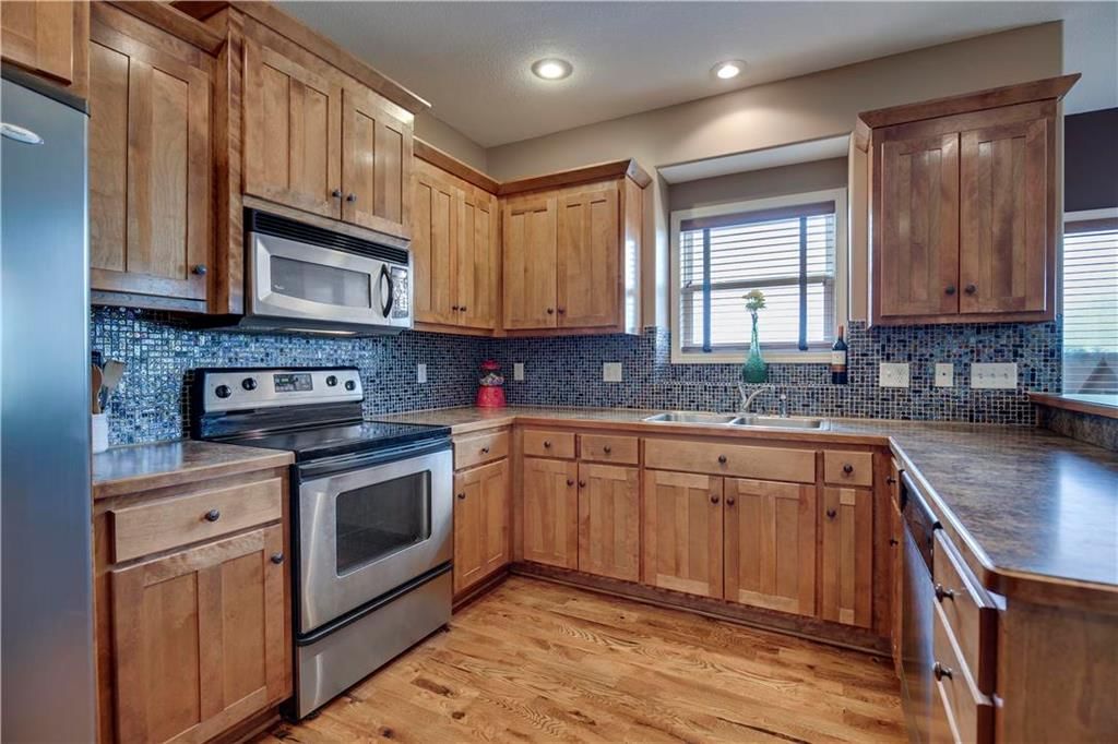 910 Crestridge Drive — photo 11