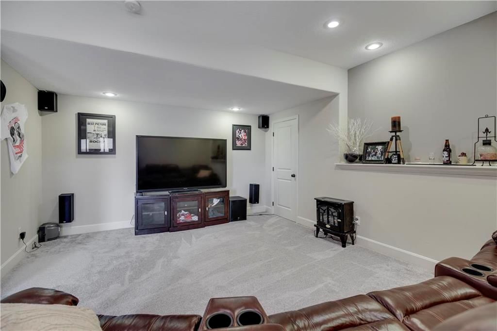 910 Crestridge Drive — photo 22