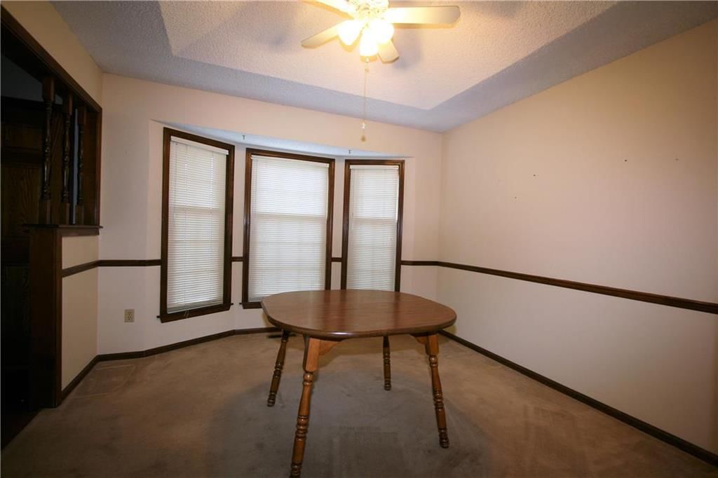 403 SE Colony Drive — photo 3