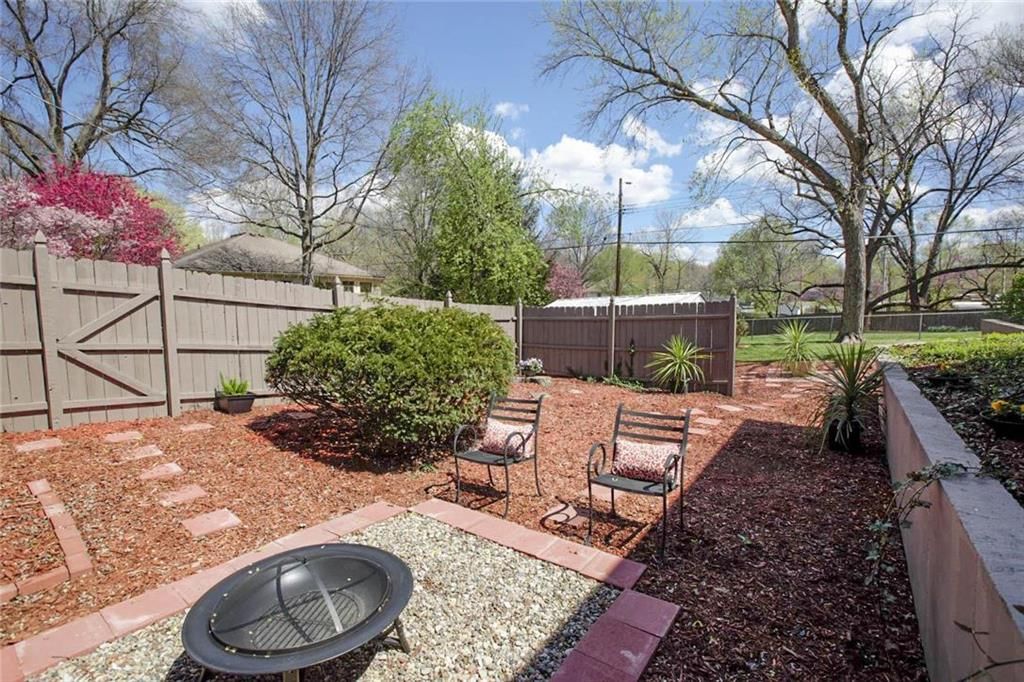 9815 Pawnee Street — photo 22