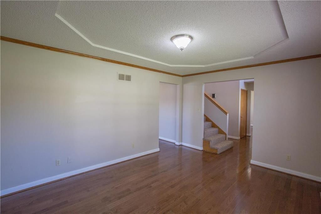 1 NE 82ND Terrace — photo 5