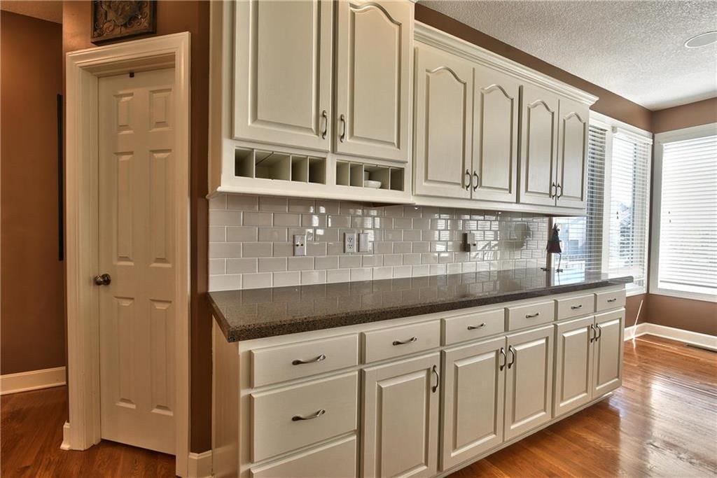 15915 W 162ND Street — photo 12