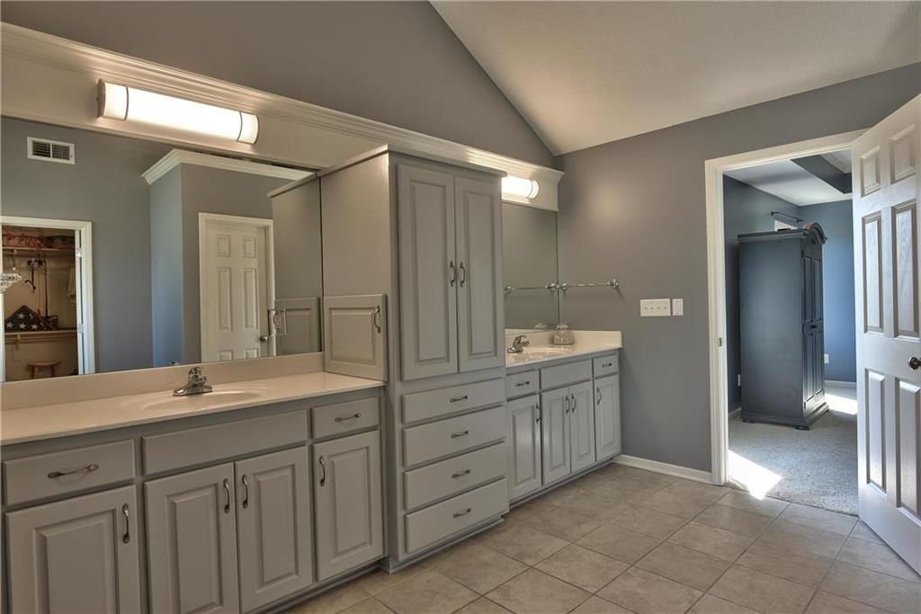 15915 W 162ND Street — photo 19