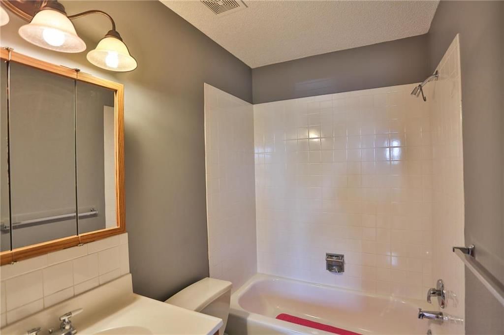 524 S Truman Road — photo 15