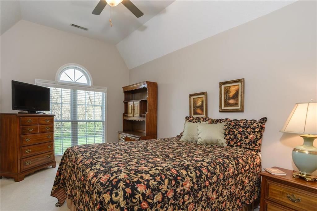 28099 Overbrook Road — photo 17