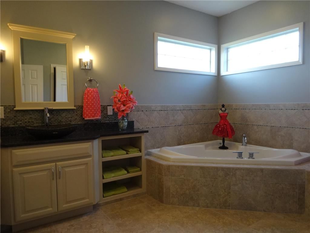 28099 Overbrook Road — photo 22