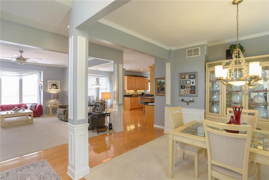 28099 Overbrook Road — photo 4