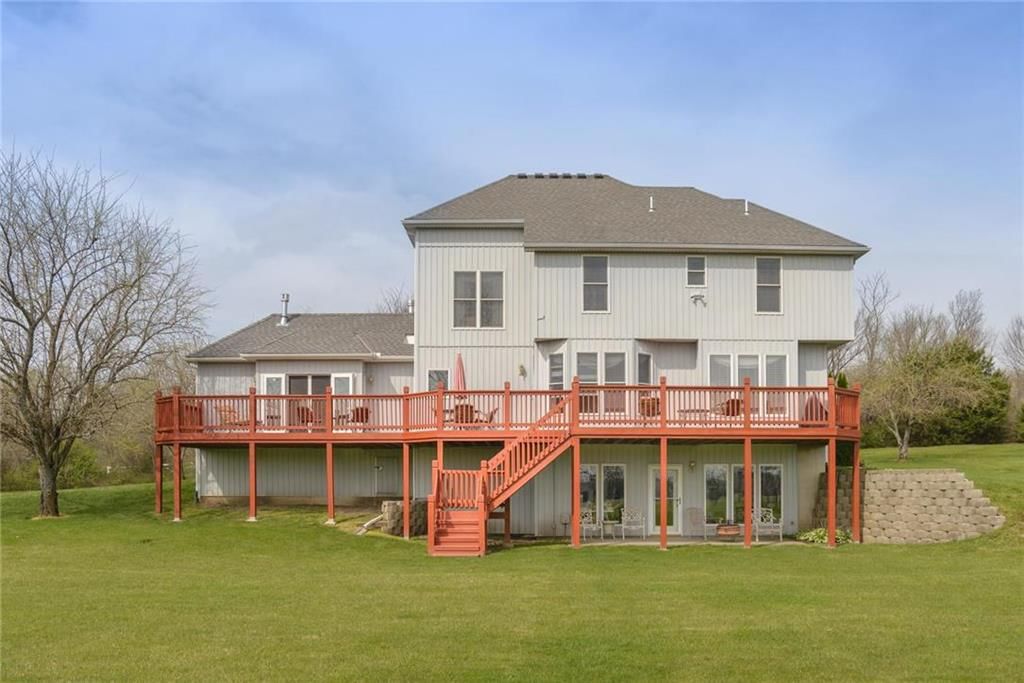28099 Overbrook Road — photo 8