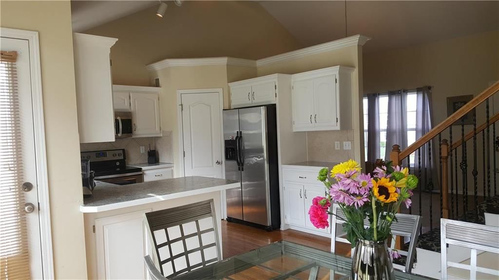 612 Johnston Parkway — photo 9