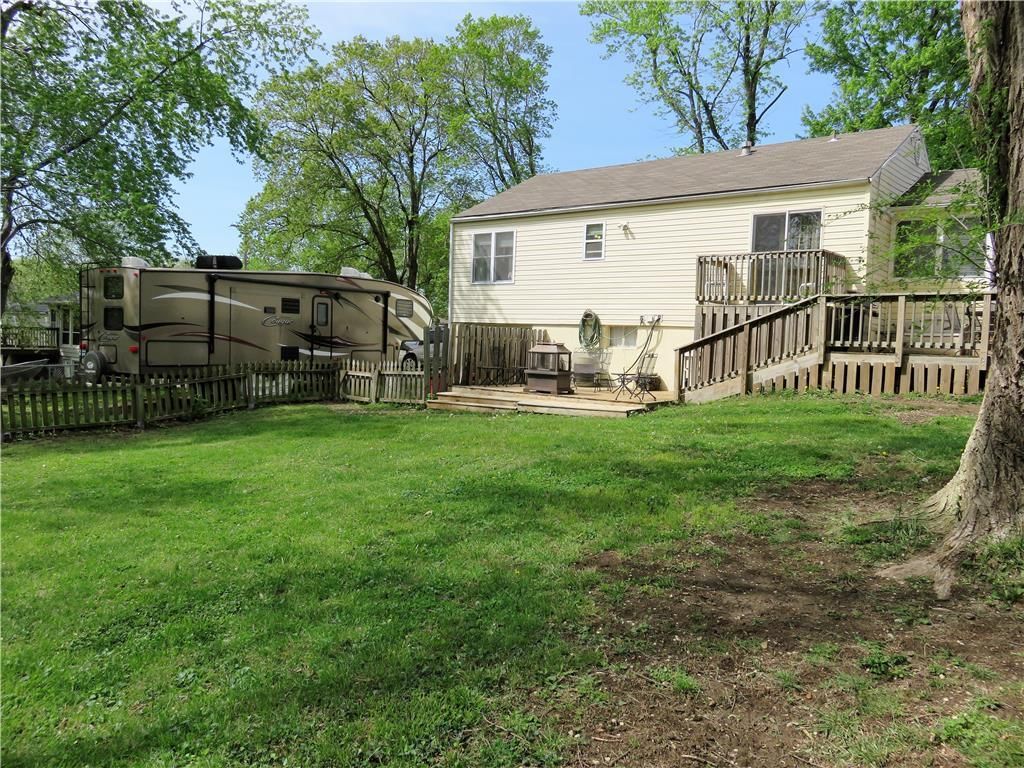 2202 NW Vesper Street — photo 6