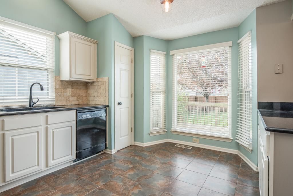 441 SE Ashton Drive — photo 10