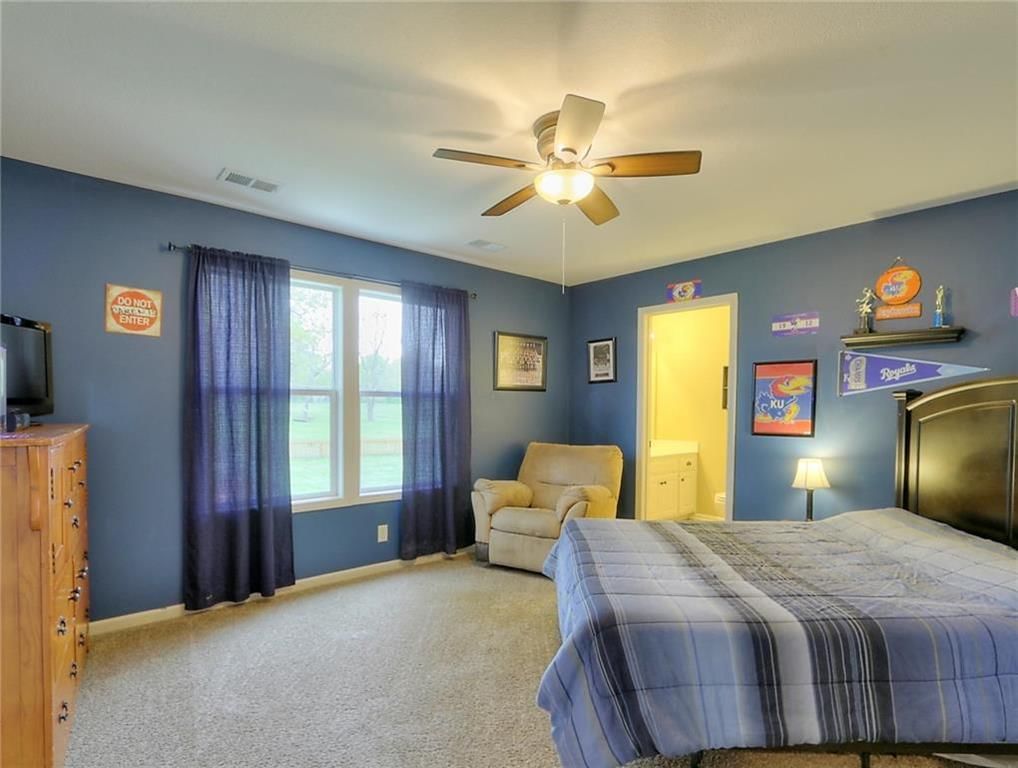 312 SE M AA Highway — photo 16
