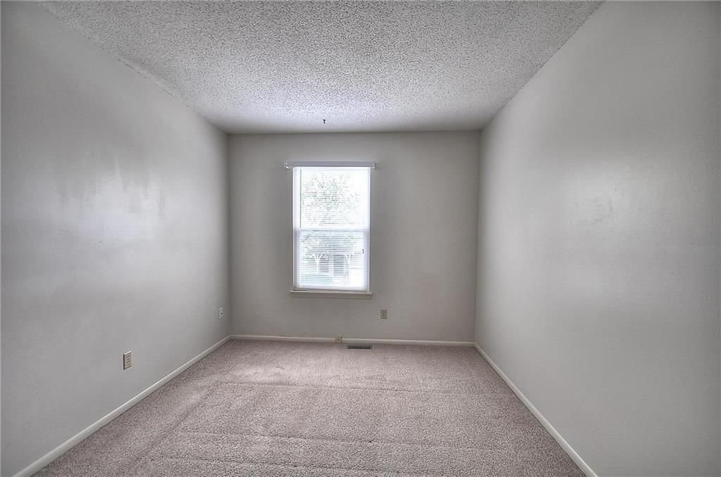 12715 W 108 Street — photo 11