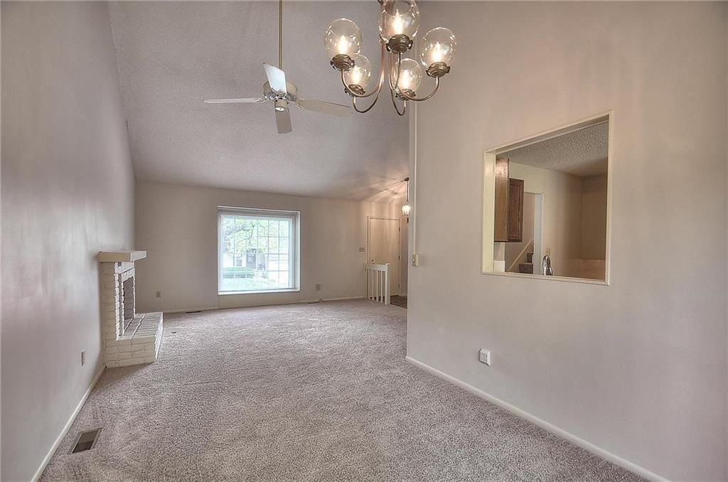12715 W 108 Street — photo 7
