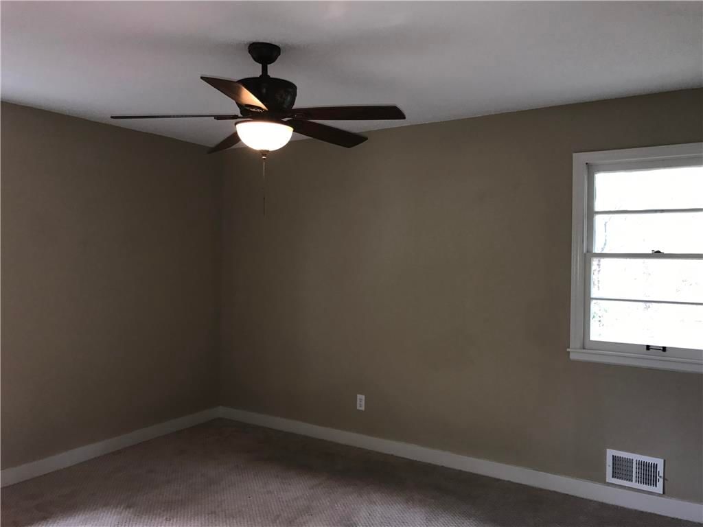 8932 Hunter Street — photo 8