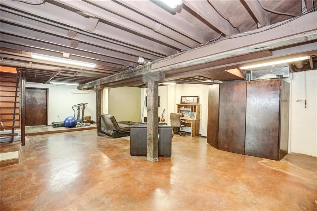 23601 E OLD TWYMAN Road — photo 14
