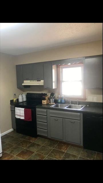 108 E MILL Street — photo 9