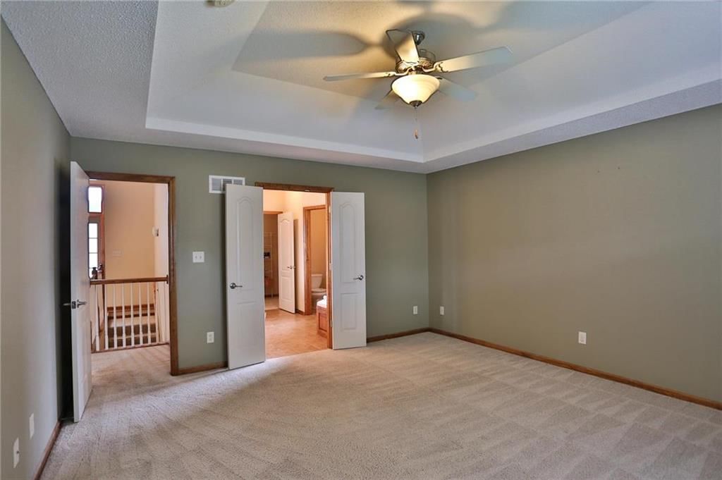 1915 NW Hedgewood Drive — photo 10