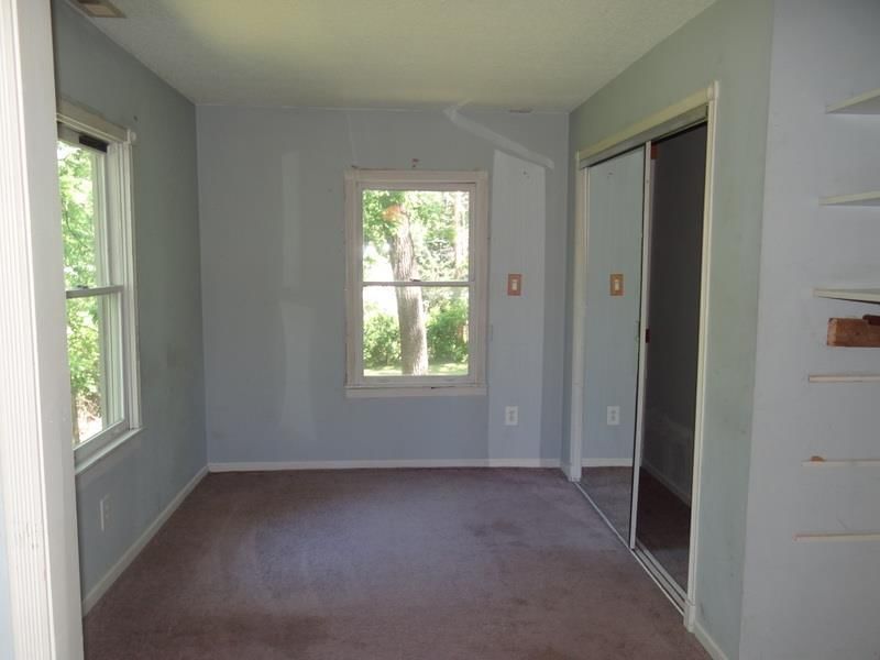 11314 E 11th Street — photo 3
