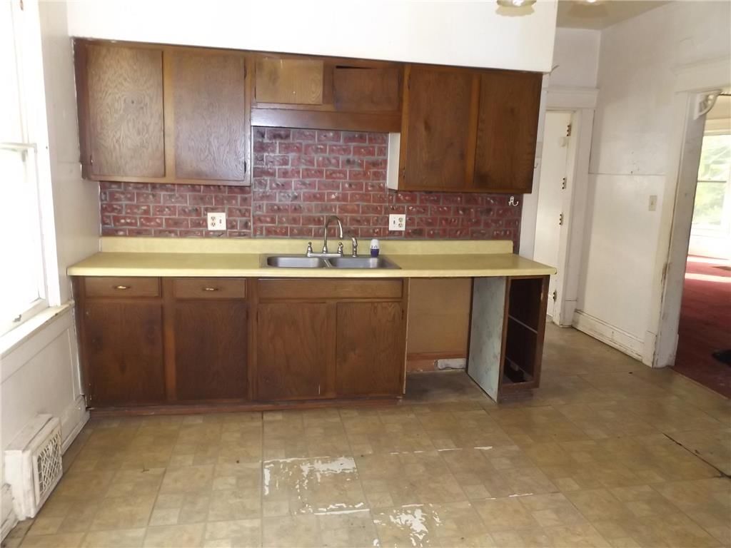 504 Caldwell Avenue — photo 6