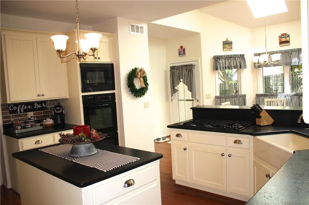 501 Hummingbird Court — photo 13