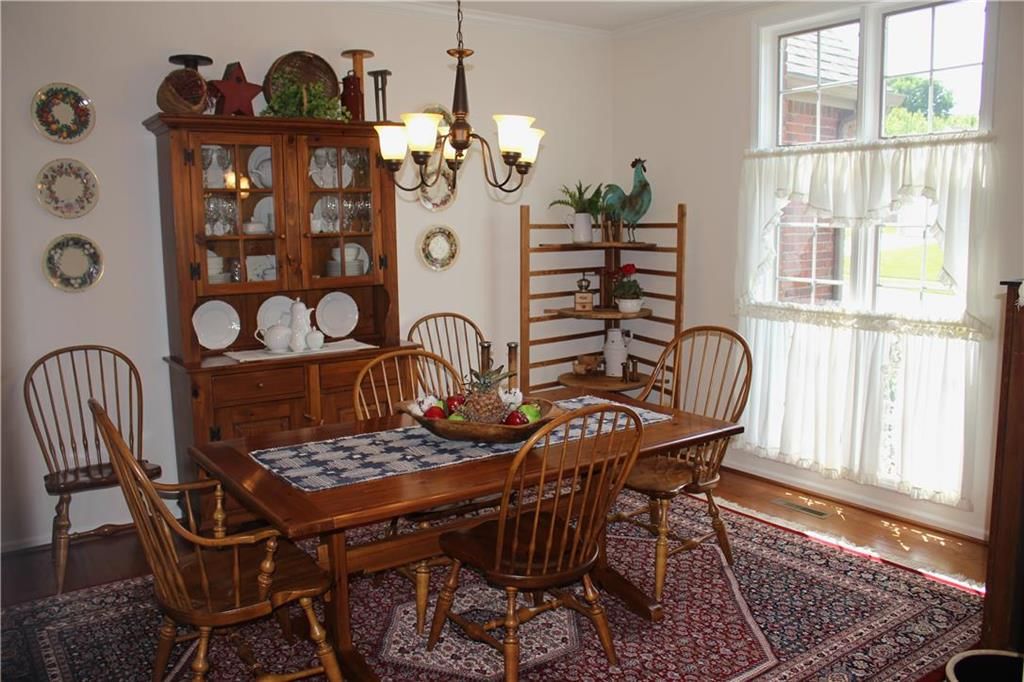 501 Hummingbird Court — photo 7