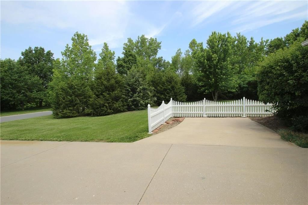 16735 Grandview Street — photo 18