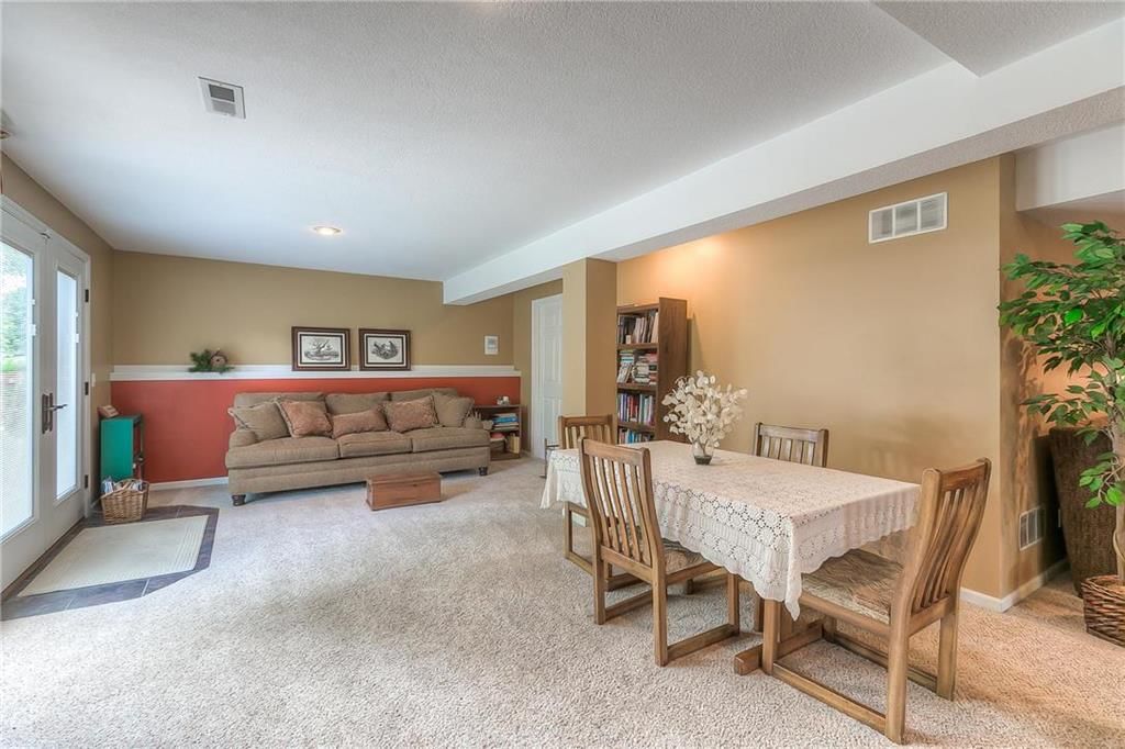 5315 Brockway Street — photo 19