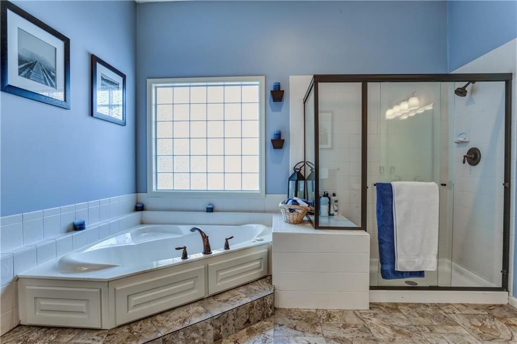 2516 SW Winterview N/A — photo 13