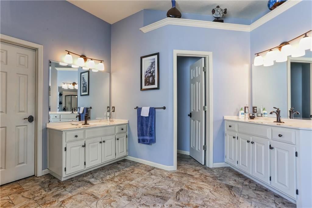 2516 SW Winterview N/A — photo 14