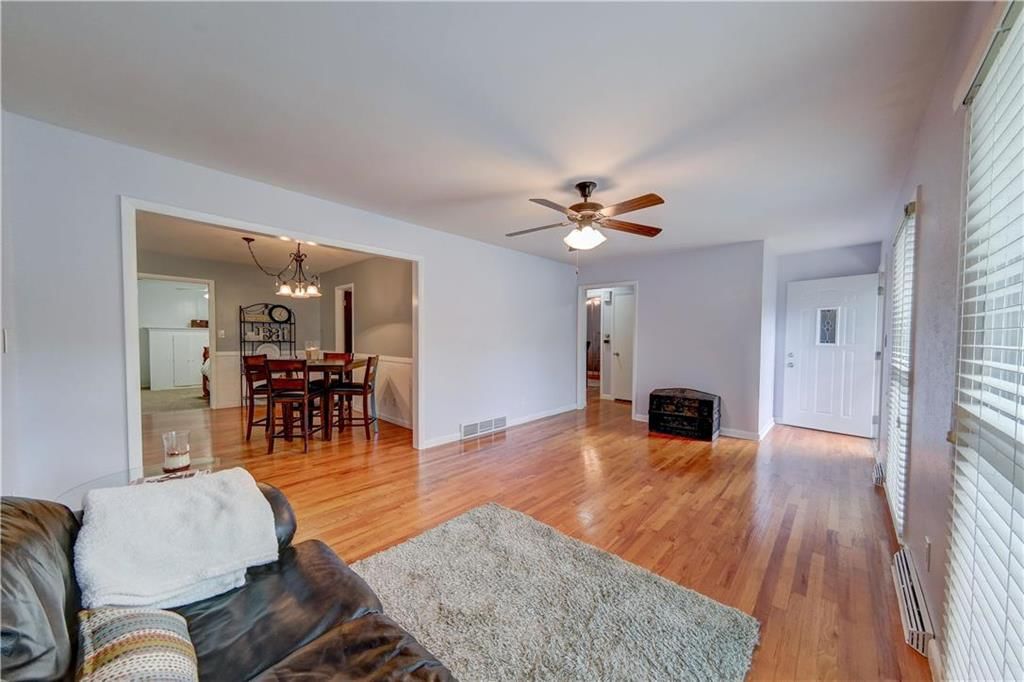 13208 Logan Lane — photo 17
