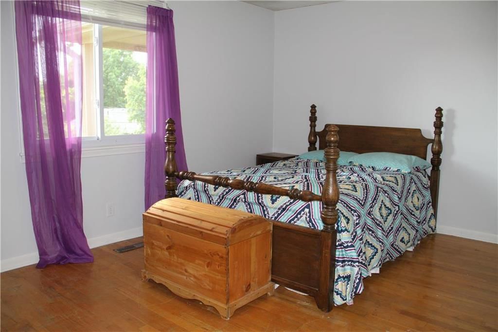 1946 S 21st Court — photo 11