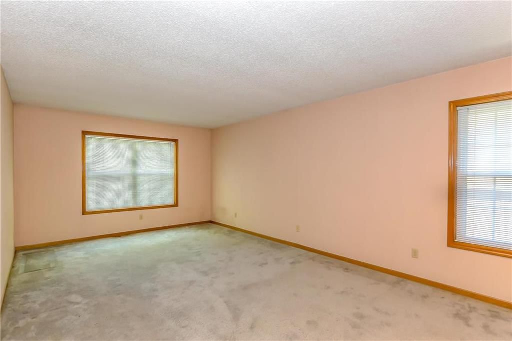 5706 N Harden Street — photo 16