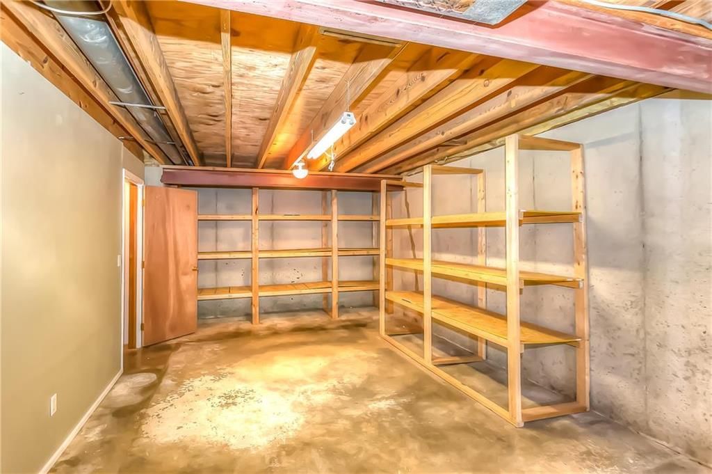 5706 N Harden Street — photo 24