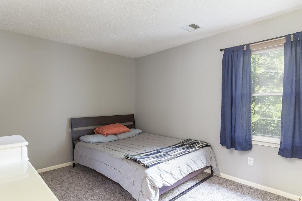 18942 W 118th Street — photo 20