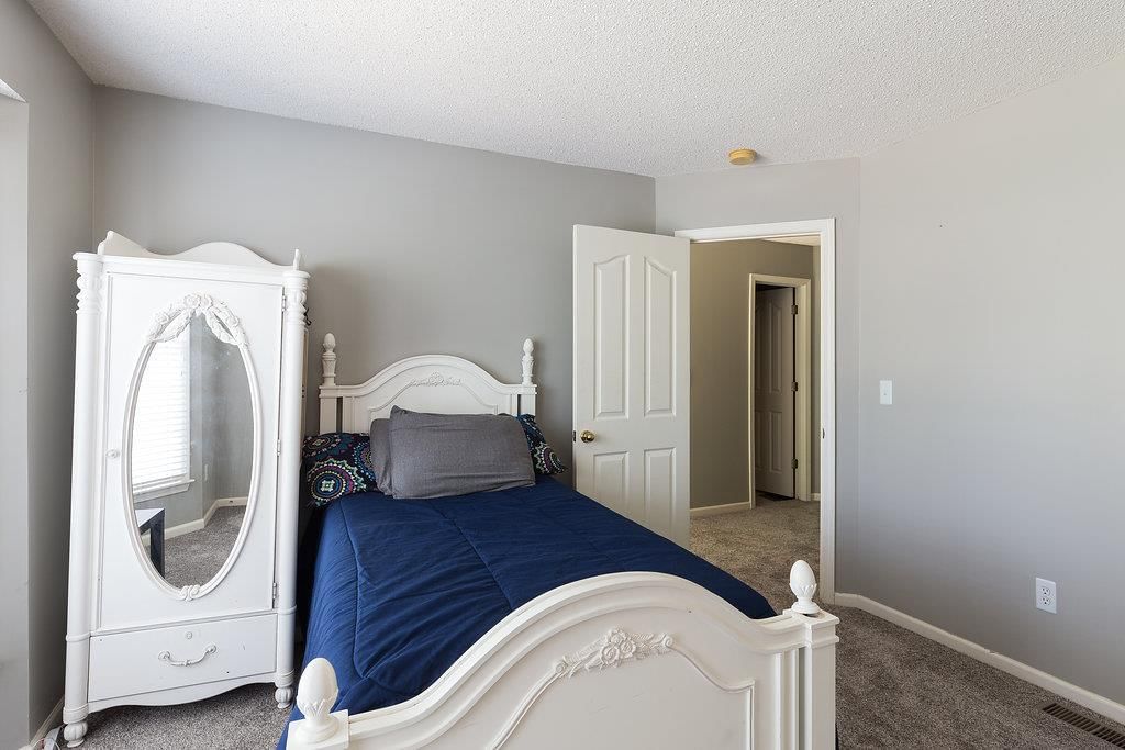 18942 W 118th Street — photo 24