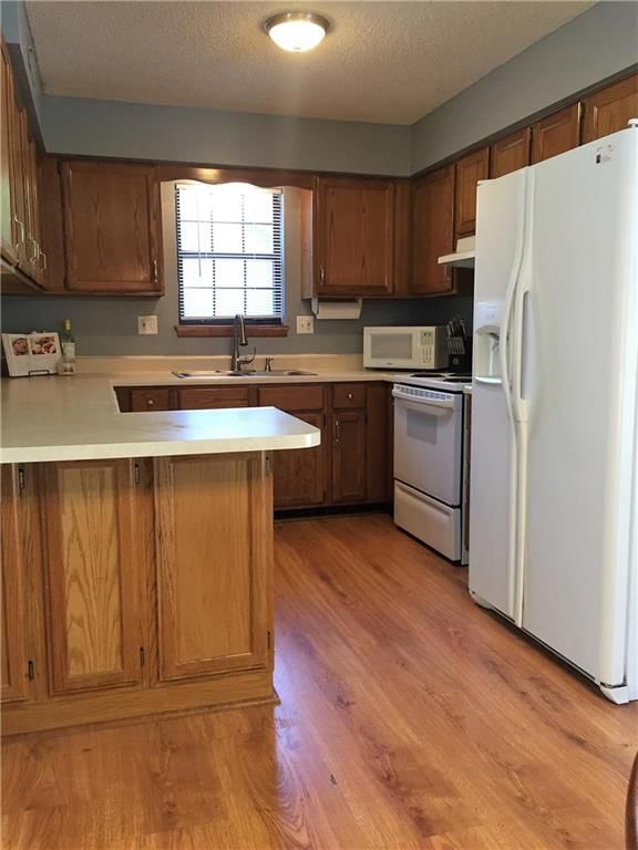3205 SE 6th Court — photo 6