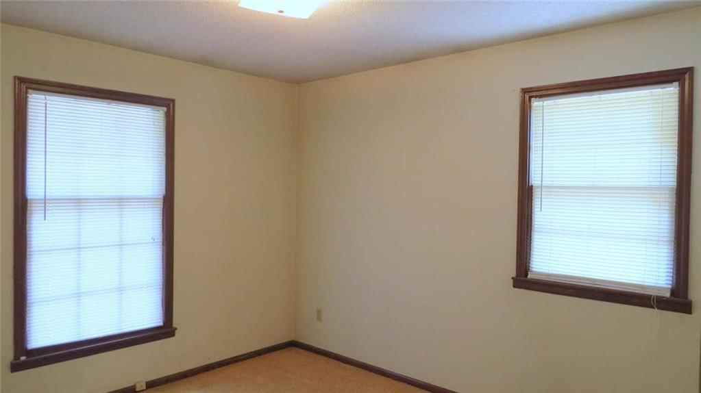 19004 E 19th Street North Court — photo 12