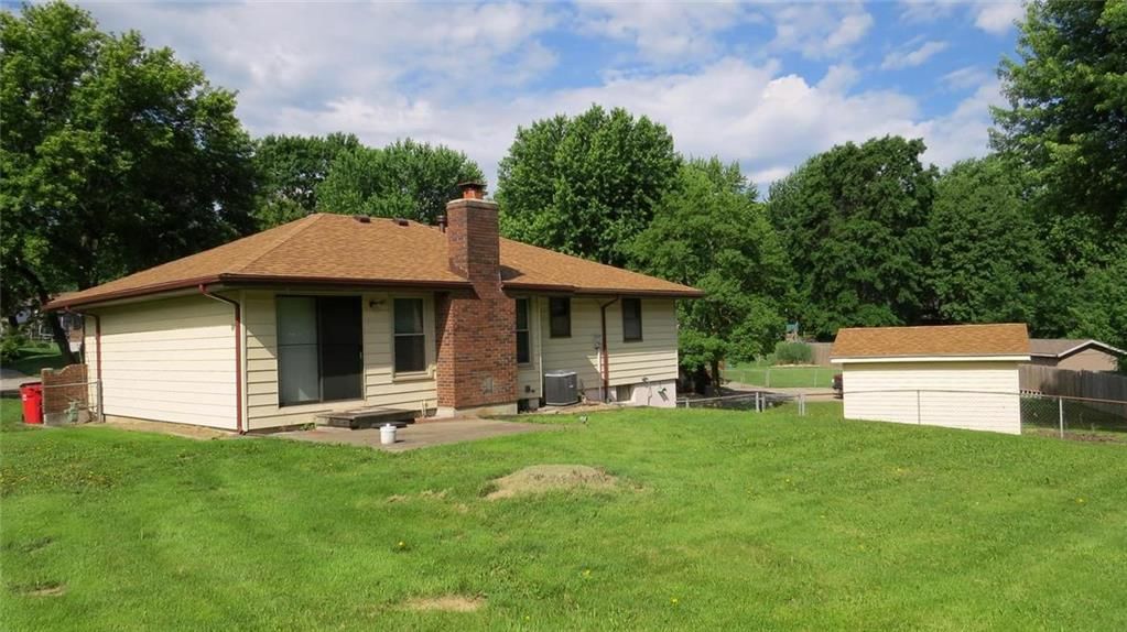 19004 E 19th Street North Court — photo 17