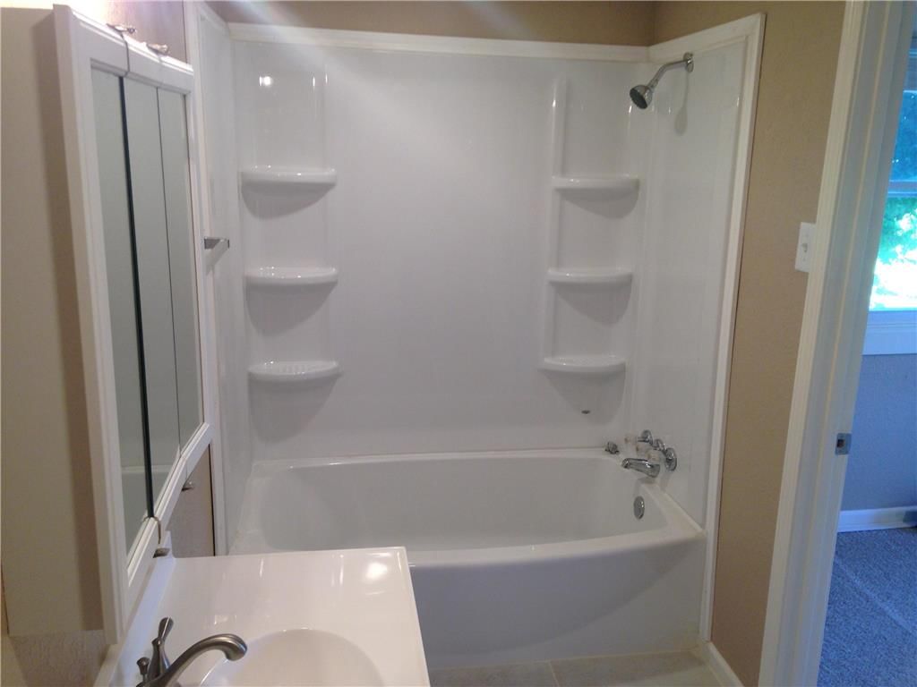 402 W CHESTNUT Street — photo 19