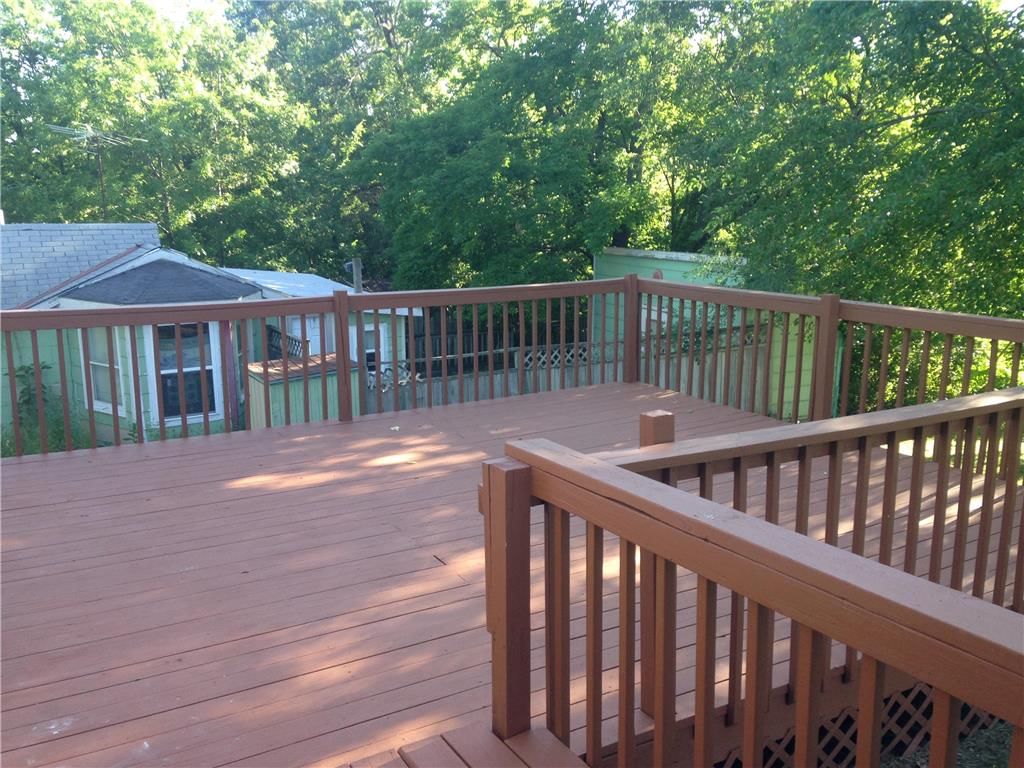 402 W CHESTNUT Street — photo 20