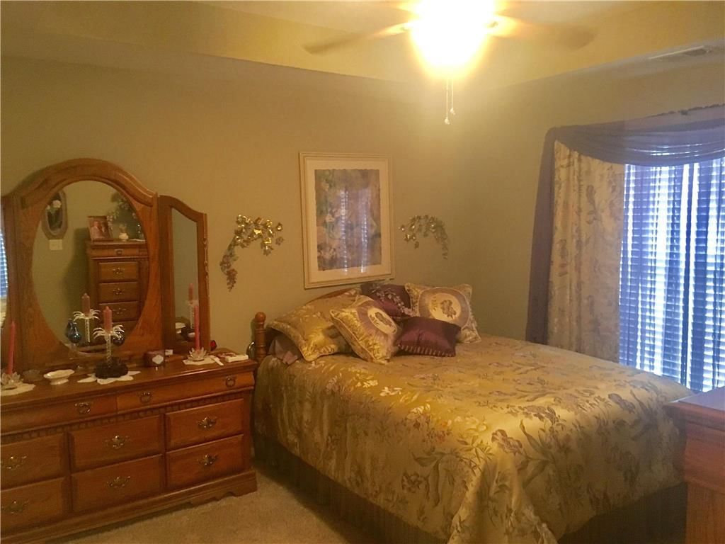 15634 Landauer Circle — photo 10