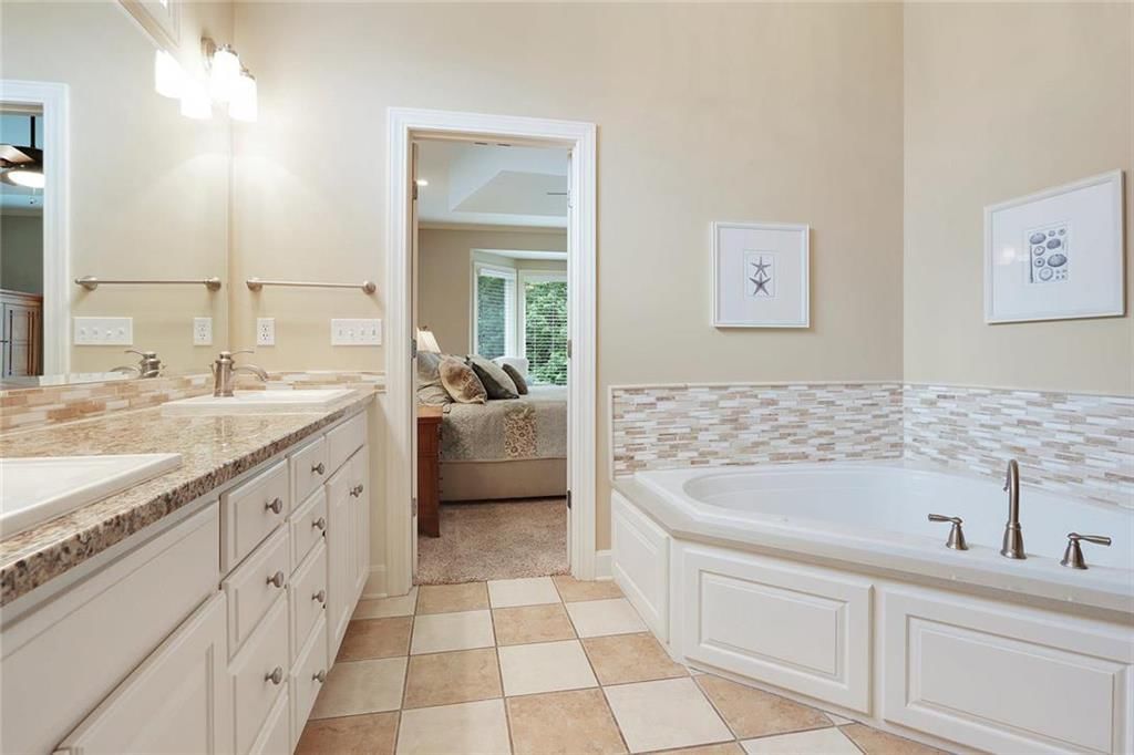 5002 Bradshaw Street — photo 15