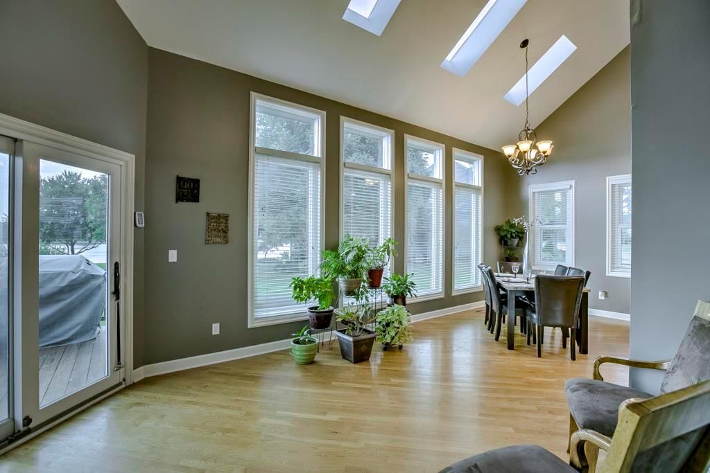 869 SW RAINTREE Drive — photo 6