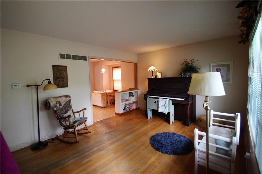 4908 Crescent Avenue — photo 9