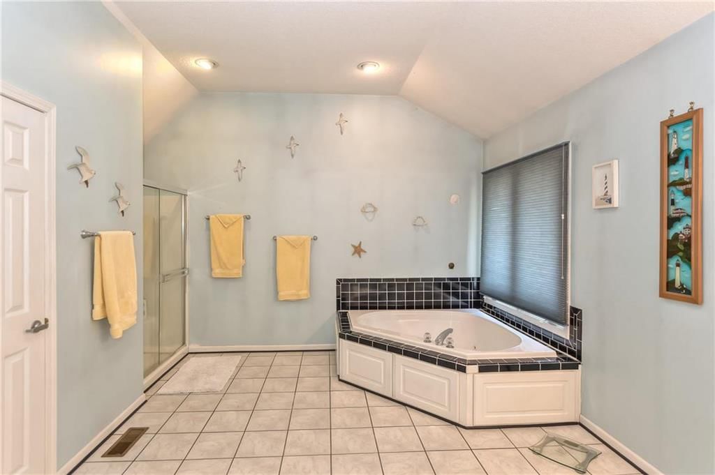 7403 N Wallace Avenue — photo 15