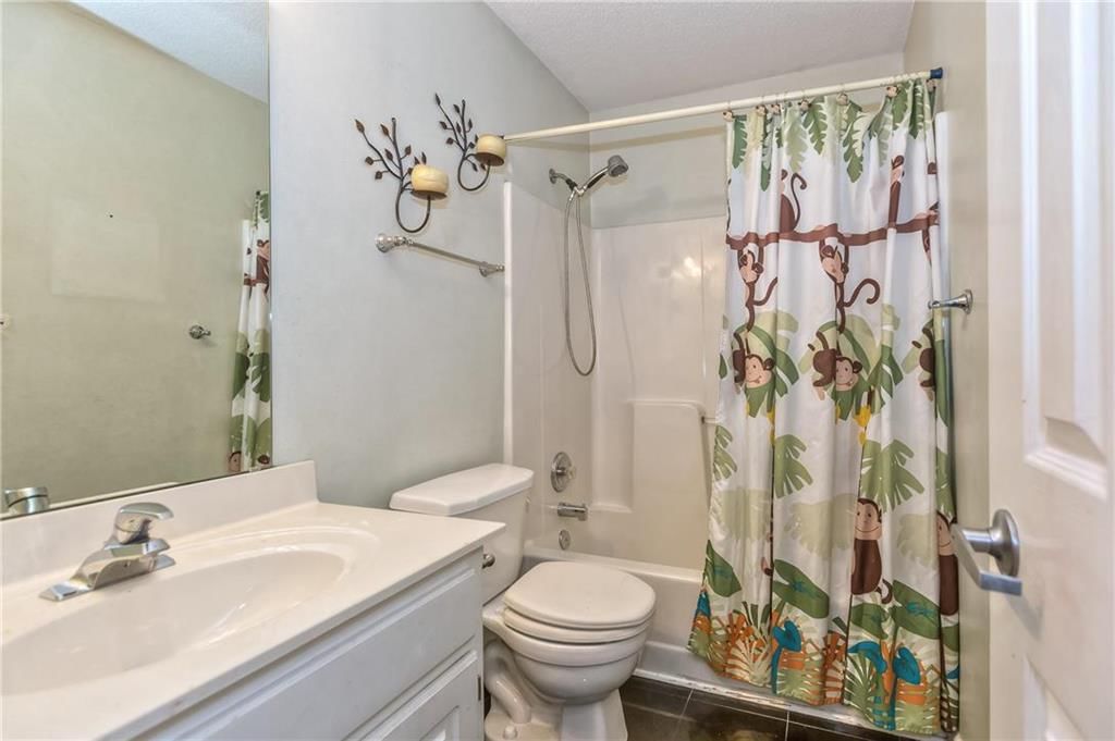 7403 N Wallace Avenue — photo 18